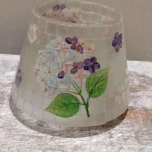 Glass Tile Hydrangea Candle Shade